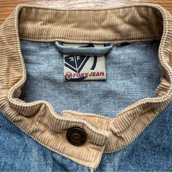 Vintage Roxy Blue Denim Jean Jacket Moto Embroidered Long Sleeve Snap M - Picture 7 of 7